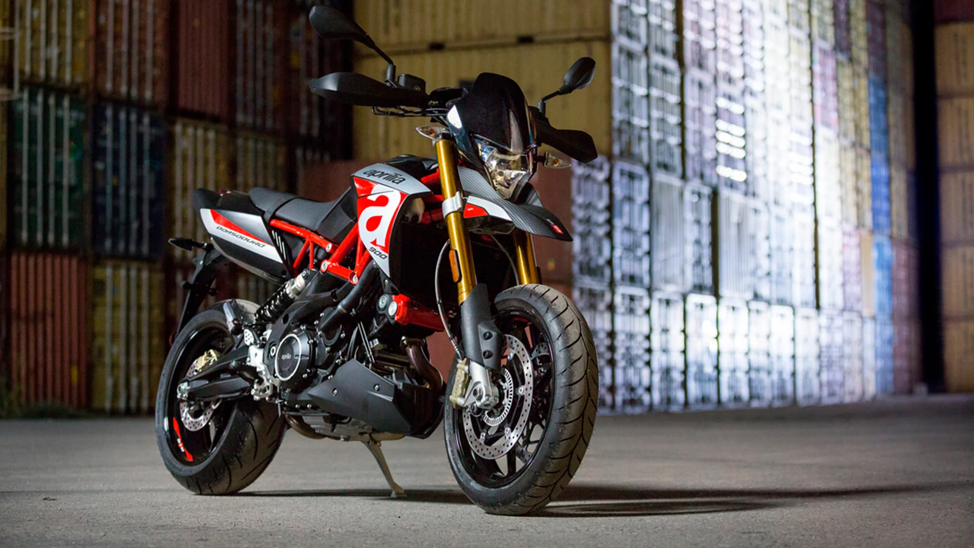 Aprilia Dorsoduro 900